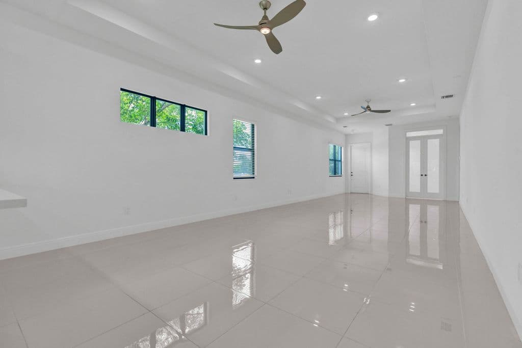 3+1 Müstakil ev — 5501 Santa Rosa Lane