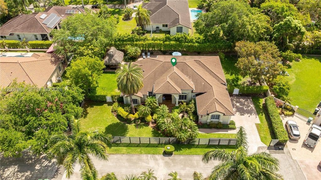 4+1 Müstakil ev — 14831 SW 95th Ct