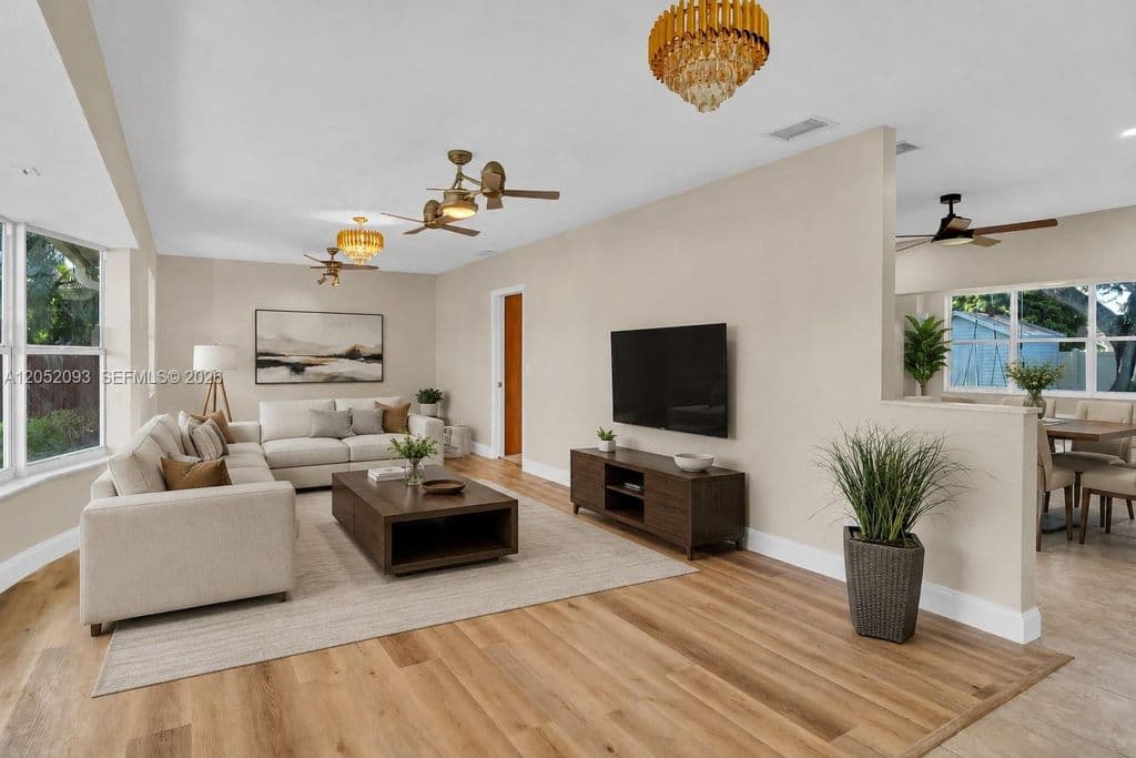 4+1 Müstakil ev — 5507 McKinley St