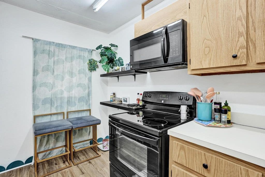 2+1 Condo — 9460 TANGERINE Place #408