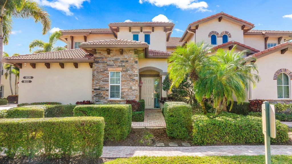 3+1 Condo — 10330 Orchid Reserve Drive