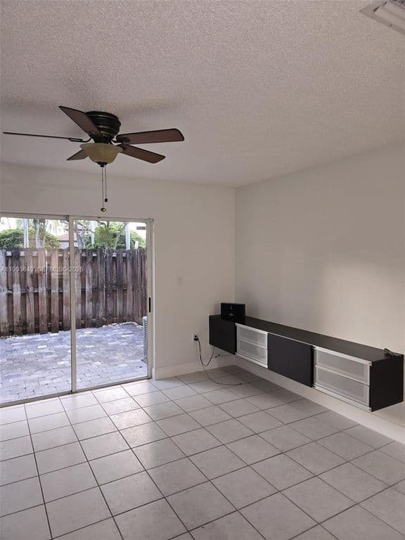 2-bedroom Property — 14272 SW 121st Pl #9