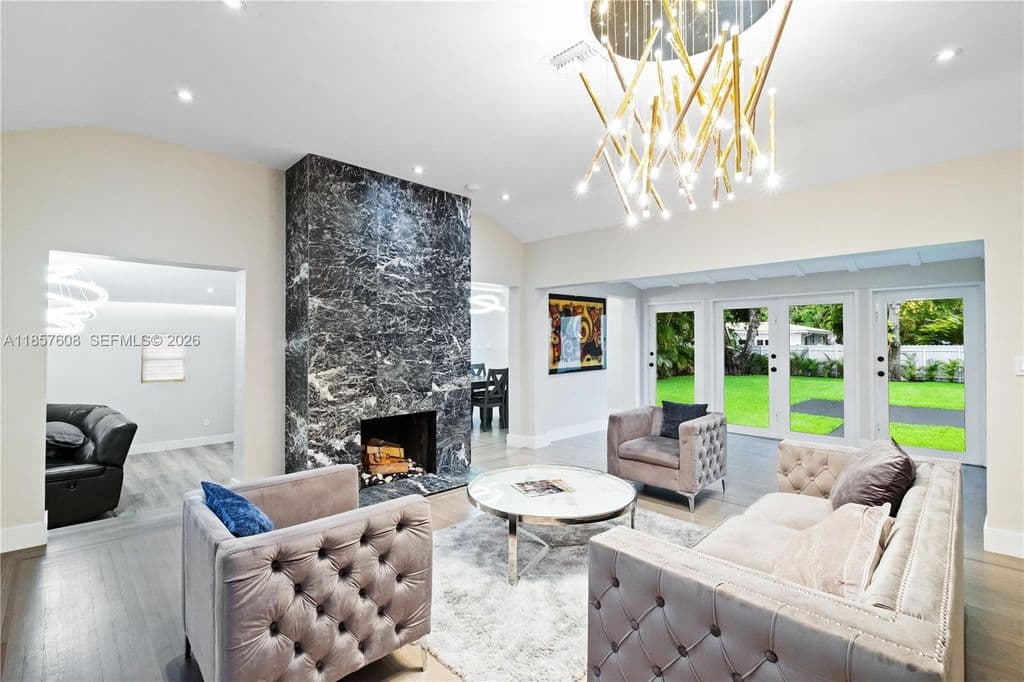 4-bedroom Single-Family Home — 117 NE 95th St