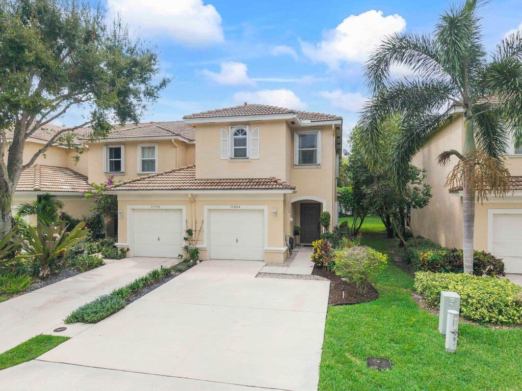 3-bedroom Property — 13804 Creston Place