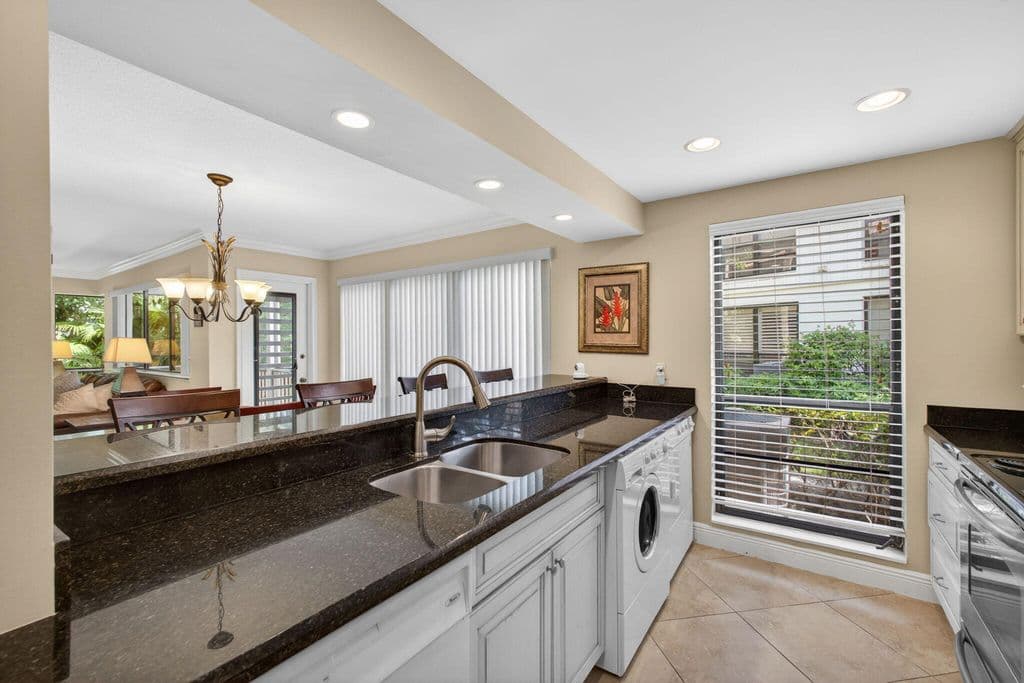 2-bedroom Condo — 112 Brackenwood Road