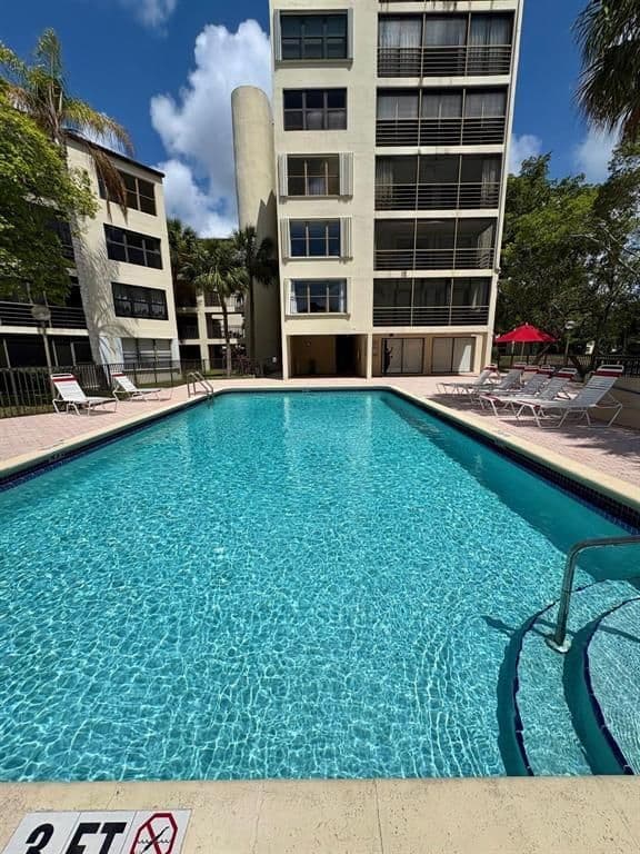 1+1 Condo — 2314 S Cypress Bend Drive Unit 614