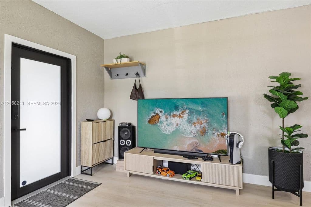 2-bedroom Property — 1400 NW 55th St