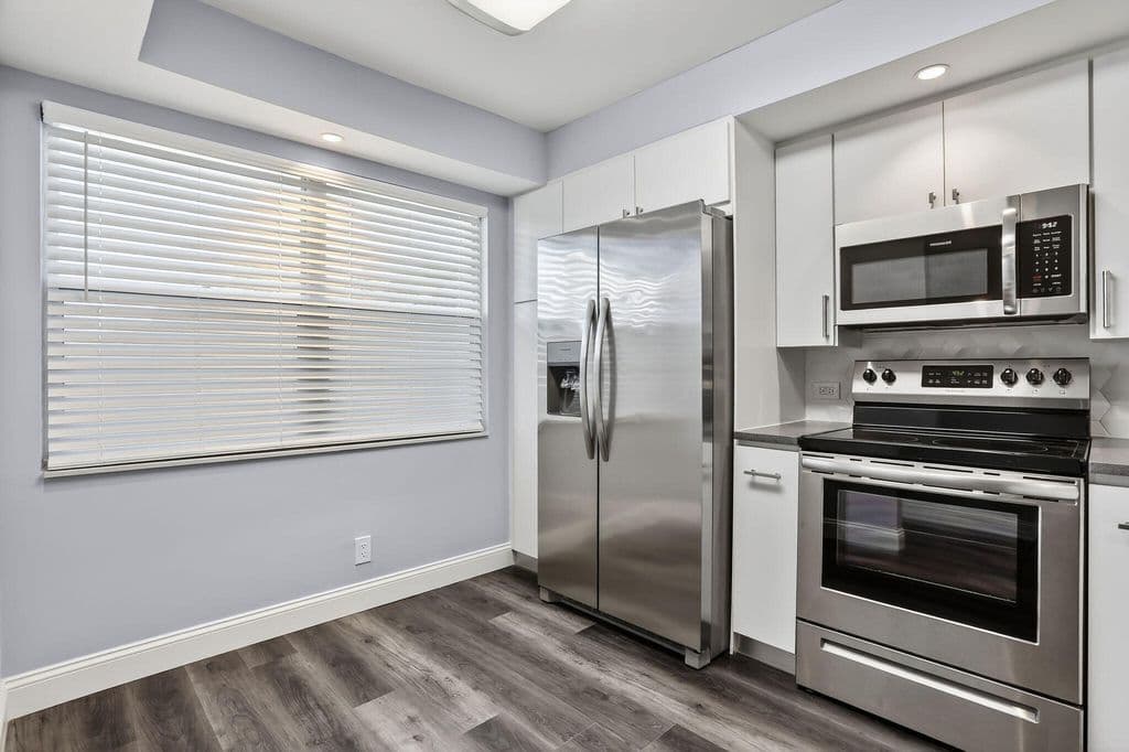 2+1 Condo — 3001 Portofino Isle #G3