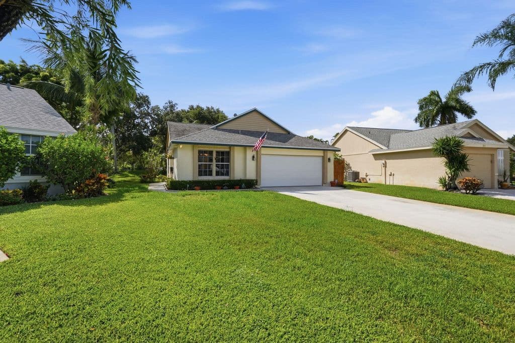 3+1 Müstakil ev — 19 MISTY MEADOW Drive