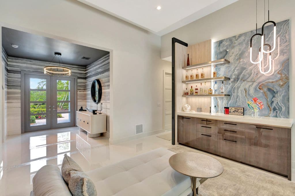3-bedroom Single-Family Home — 124 Golf Village Boulevard