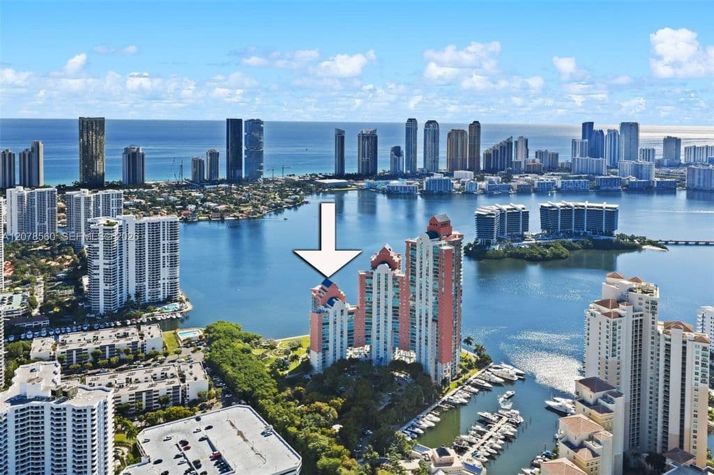 2-bedroom Condo — 3370 Hidden Bay Dr #2102