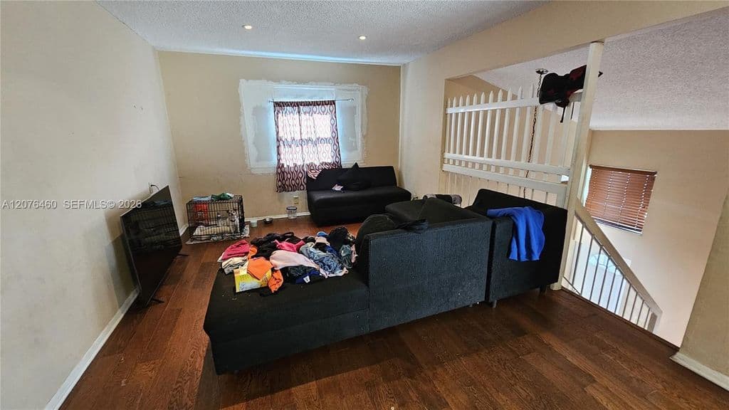 3-bedroom Condo — 5870 NW 21st St #45