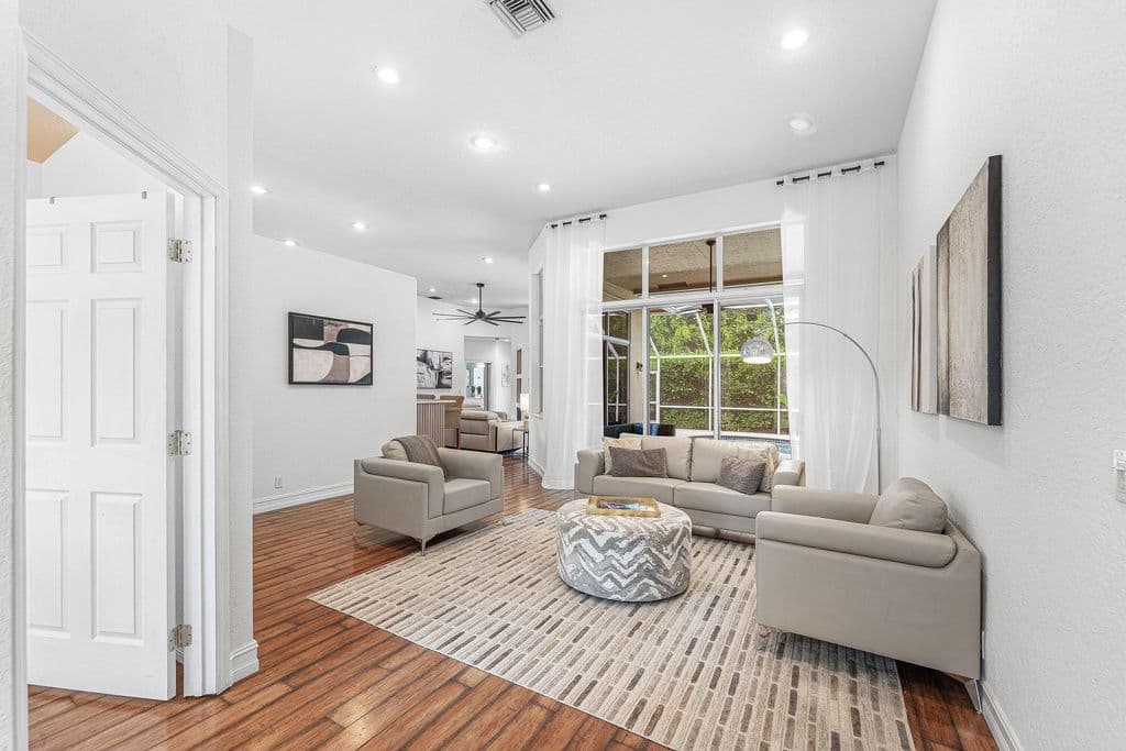 4+1 Müstakil ev — 7235 NW 63rd Terrace