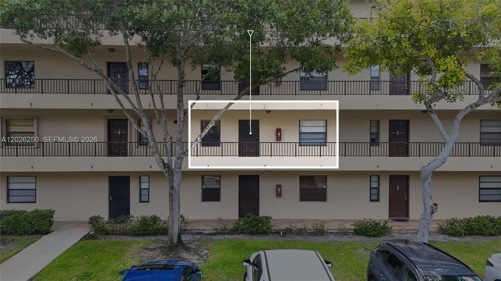 2+1 Condo — 10451 W Broward Blvd APT 209