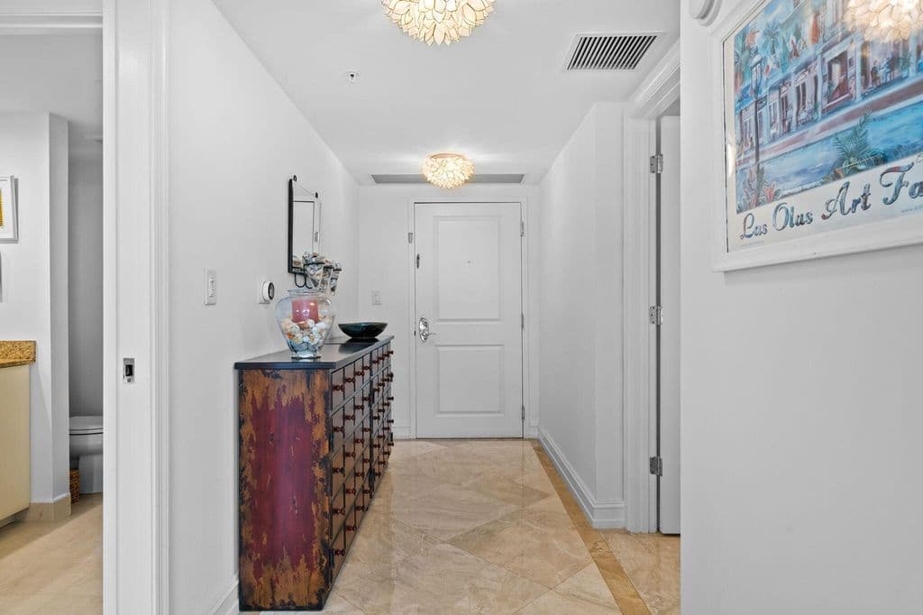 2-bedroom Condo — 610 W Las Olas Boulevard #1013n