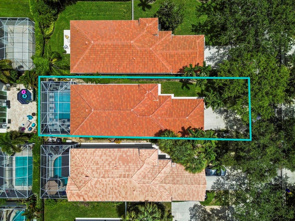 3+1 Müstakil ev — 4785 Blossom Drive