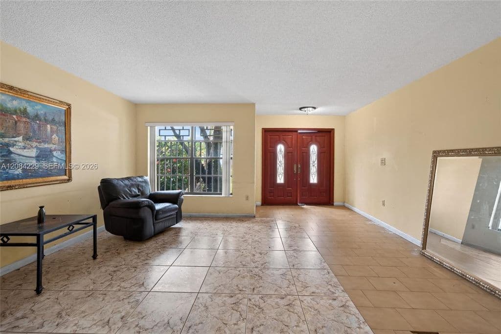 3+1 Müstakil ev — 13217 SW 44th Ln