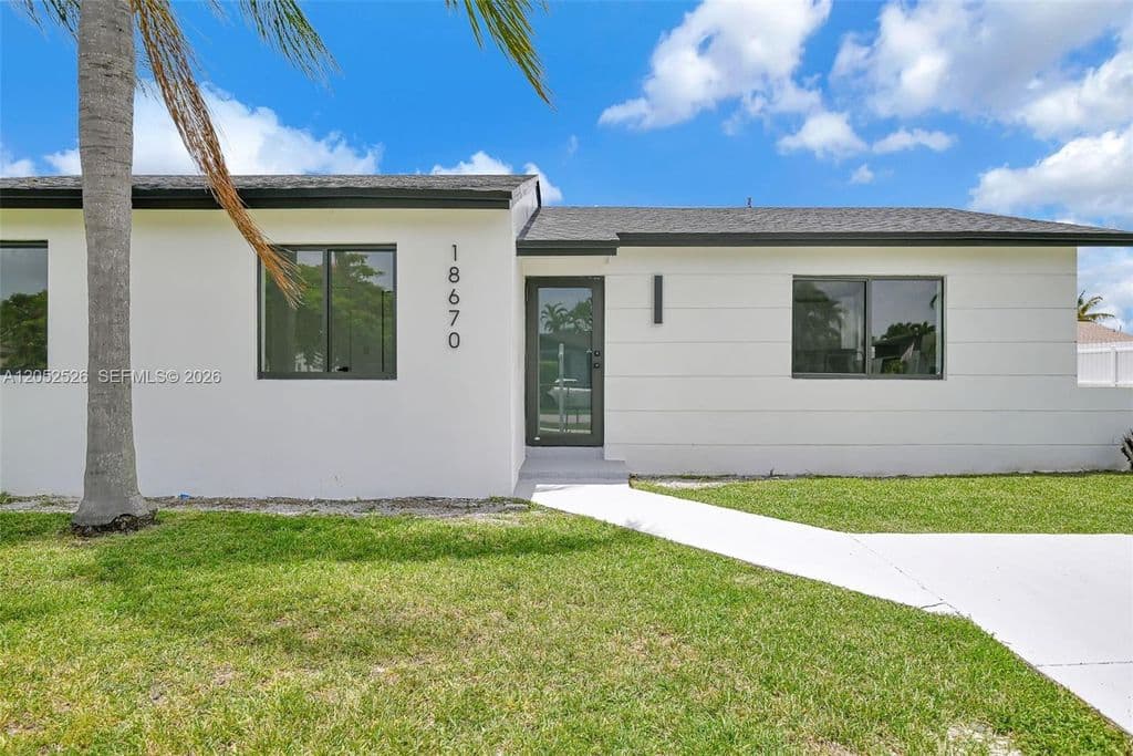 3-bedroom Single-Family Home — 18670 SW 123rd Ct