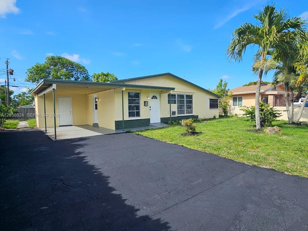 3+1 Müstakil ev — 649 NW 19th St