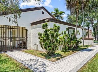 3-bedroom Single-Family Home — 15491 SW 153rd St, Miami, 33187