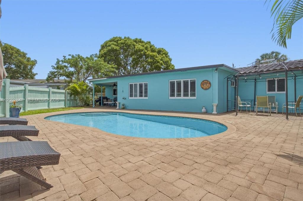 3-bedroom Single-Family Home — 3650 NW 17th Ter