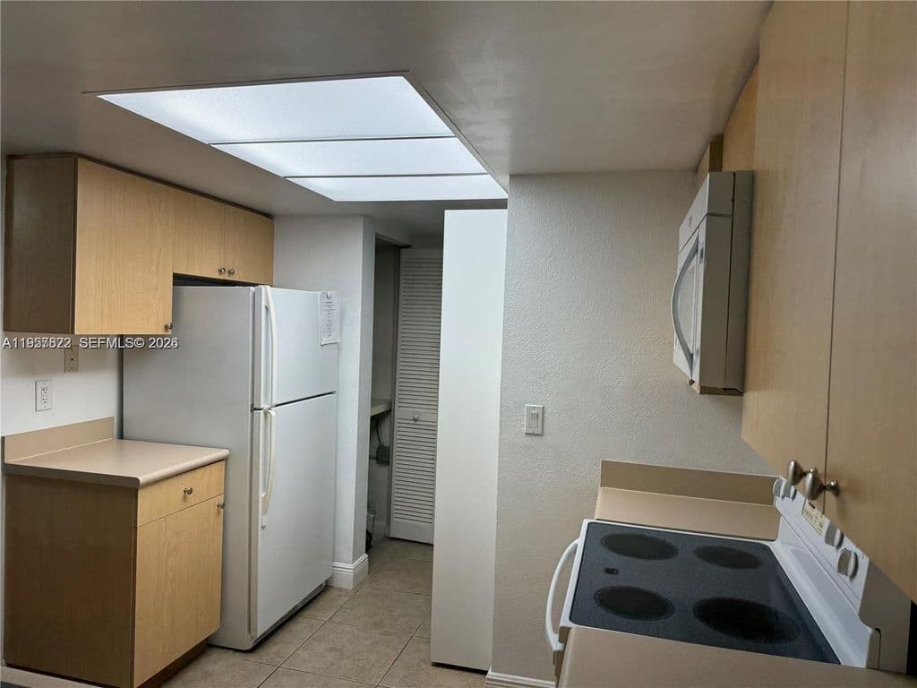 2+1 Condo — 9266 W Atlantic Blvd APT 1032