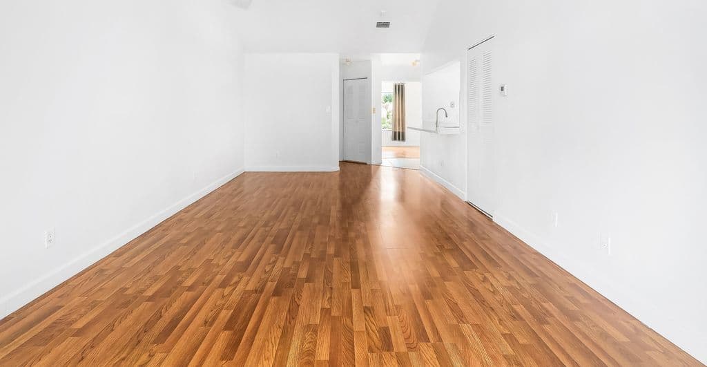 2-bedroom Condo — 950 Coral Club Drive #950