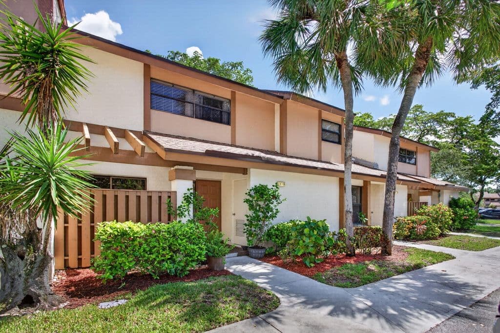 3-bedroom Property — 4705 NW 30TH Street