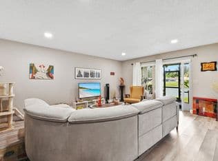 2+1 Condo — 443 Golden River Drive, West Palm Beach, 33411