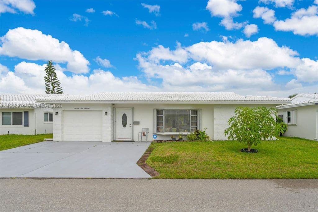 4-bedroom Single-Family Home — 7500 NW 66th Ter