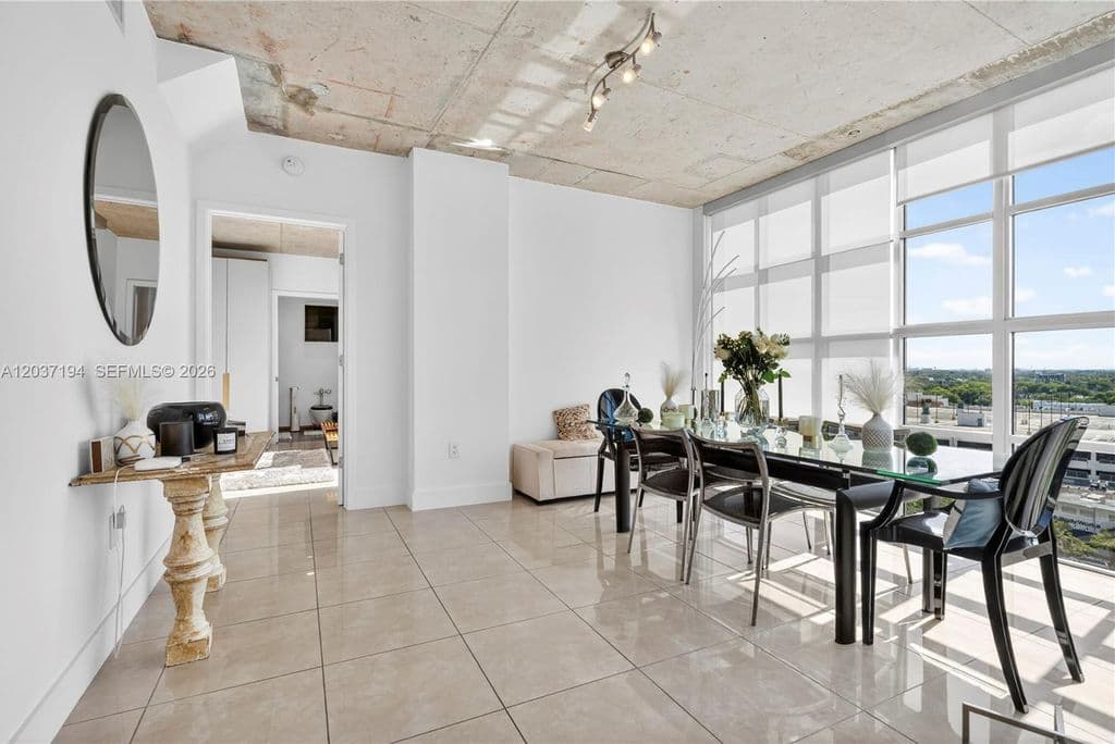 2-bedroom Condo — 3451 1st Ave #Pm03