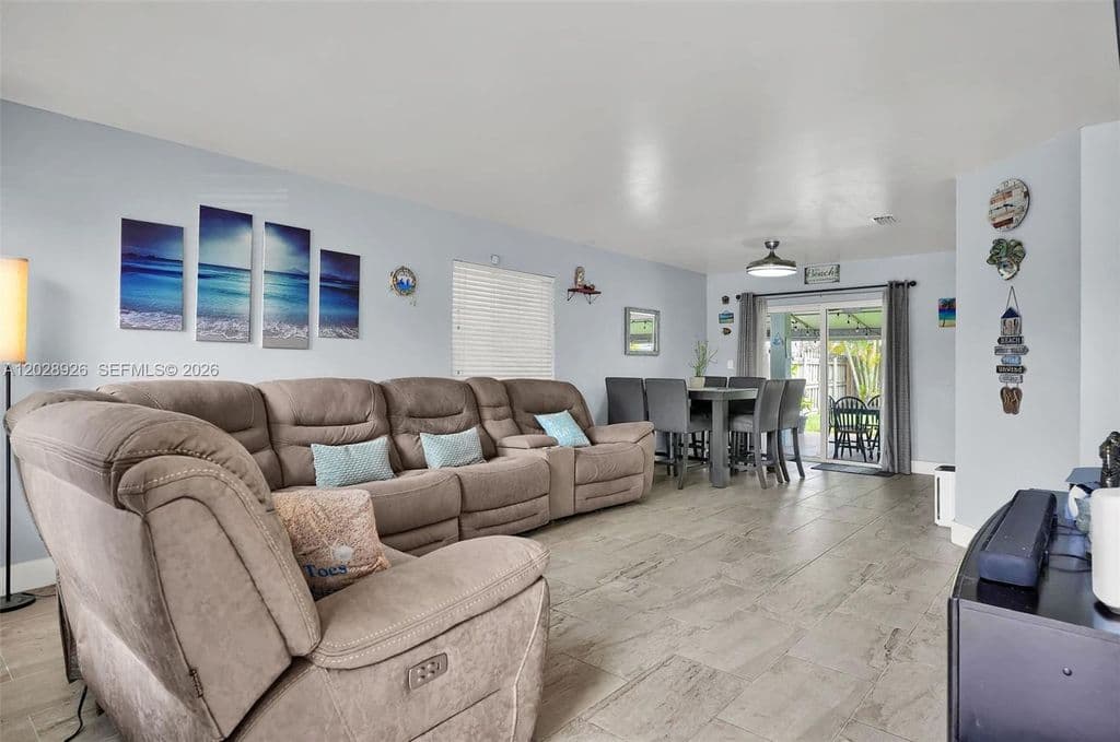 4+1 Müstakil ev — 14244 SW 163rd Ter