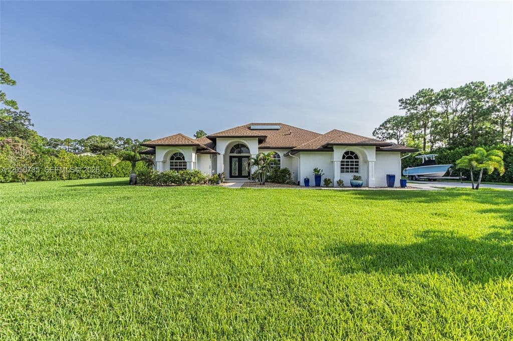 3-bedroom Single-Family Home — 15397 66th Ct N