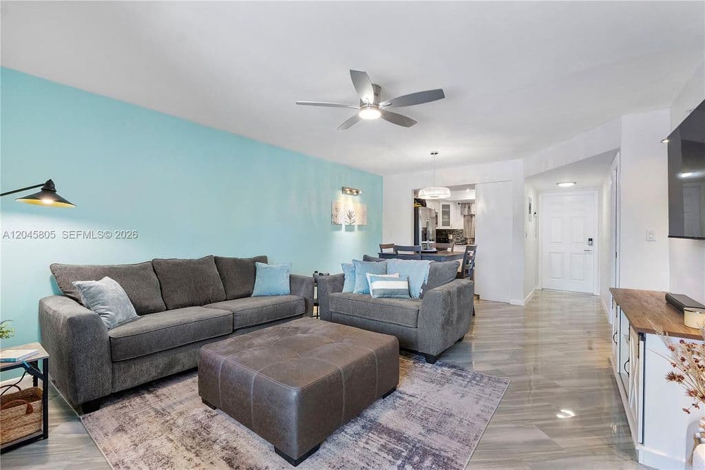 2-bedroom Condo — 610 Tennis Club Dr APT 104