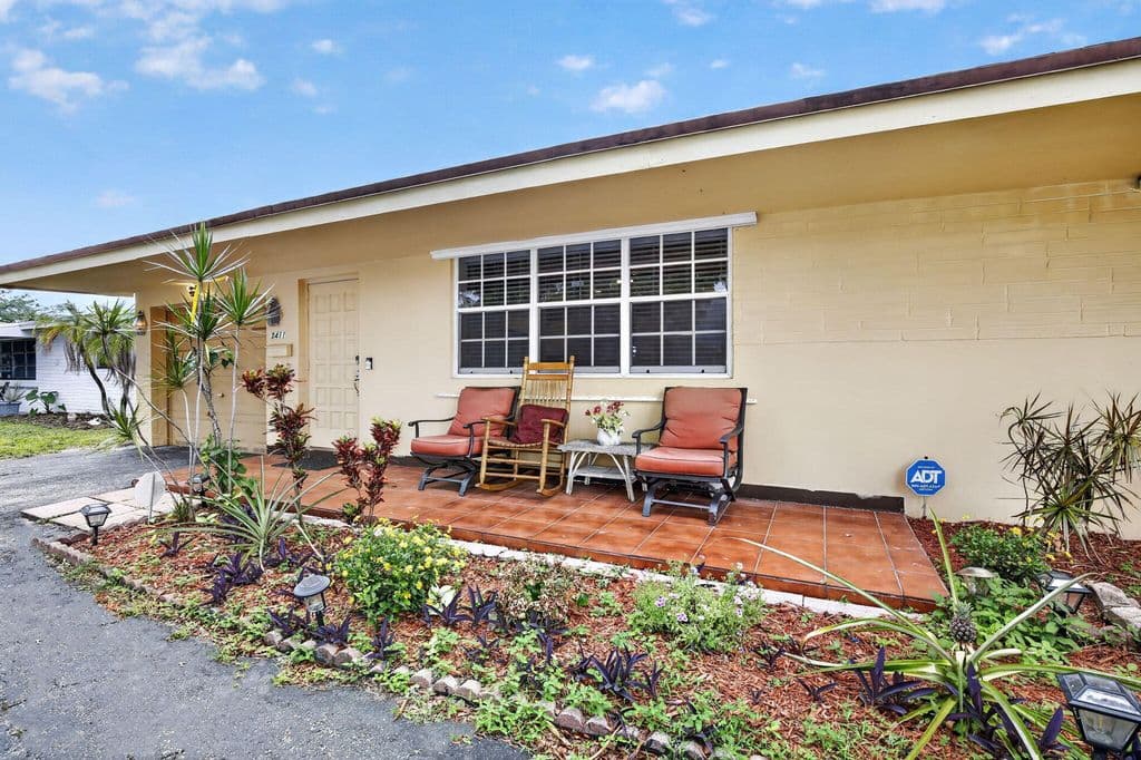 4-bedroom Single-Family Home — 1411 NW 89th Avenue
