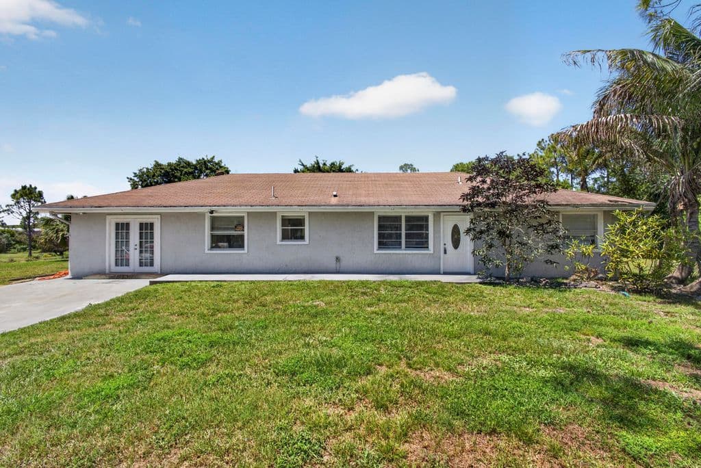 3-bedroom Single-Family Home — 16663 89th Place N