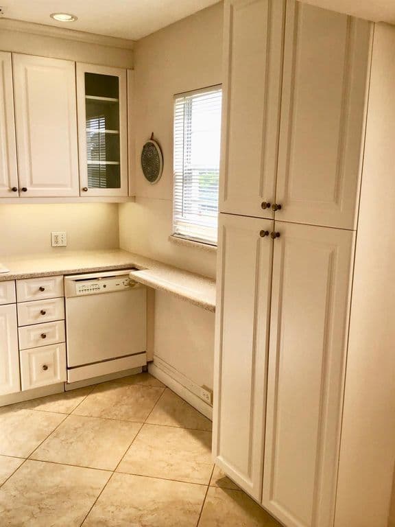 2-bedroom Condo — 336 Brighton H #336