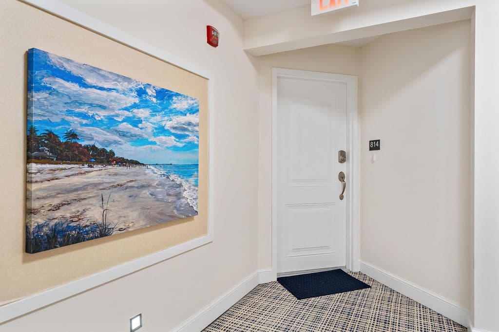 2-bedroom Condo — 814 BAY COLONY Drive S