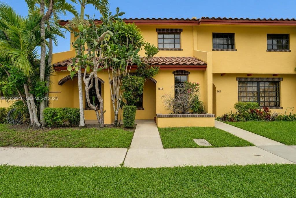 3-bedroom Property — 2613 NW 47th Ter #202