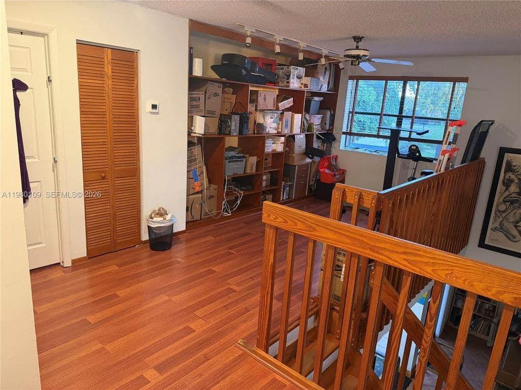 3-bedroom Property — 15202 SW 46th Ln #C-75