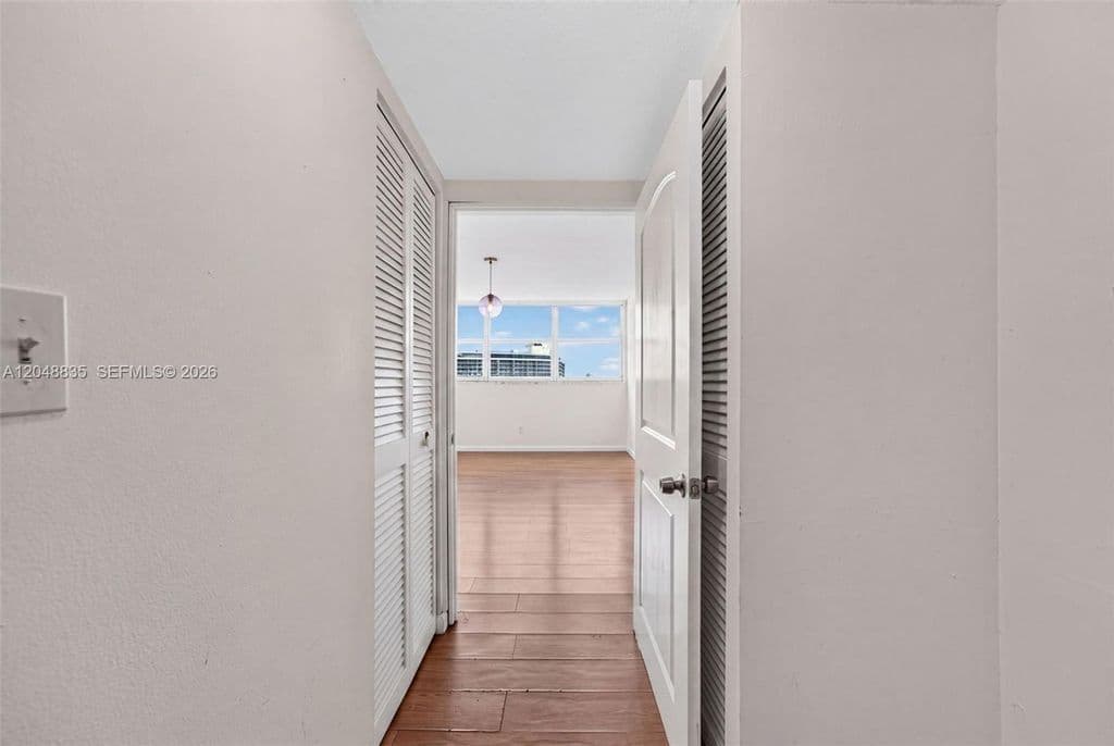 1+1 Condo — 7118 Bonita Dr APT 705