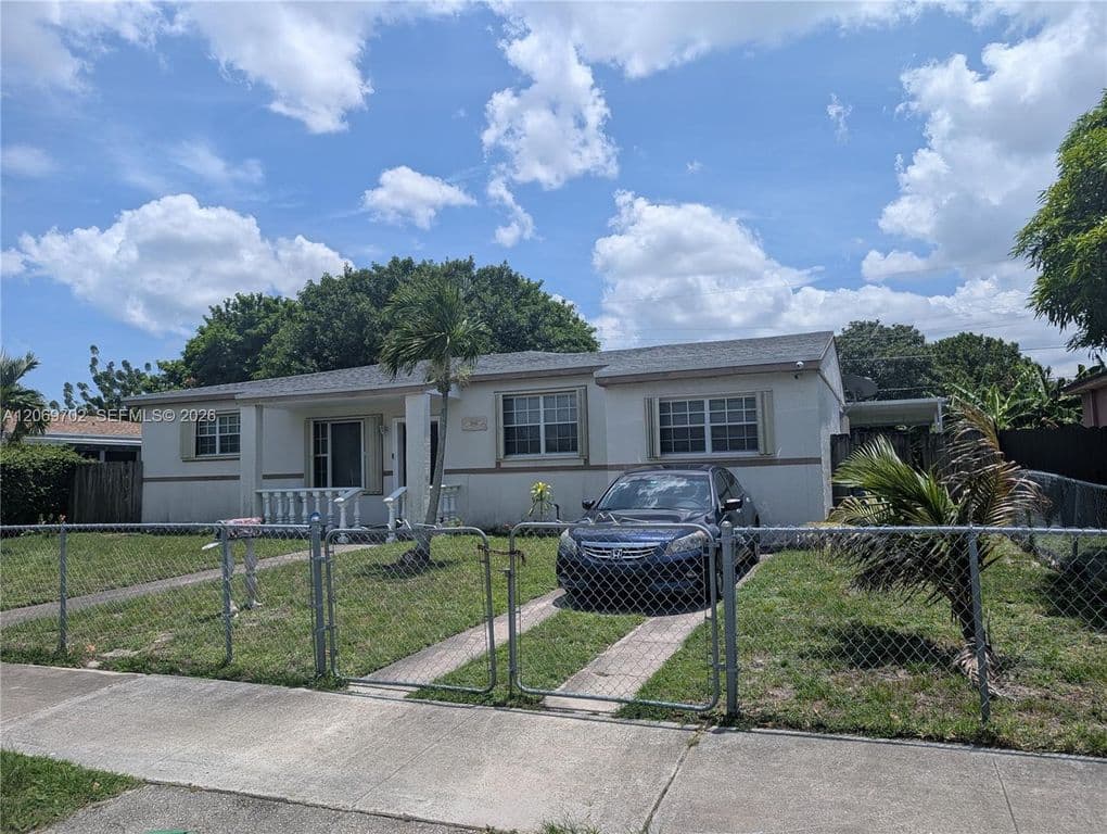 3-bedroom Single-Family Home — 560 NW 184th Ter