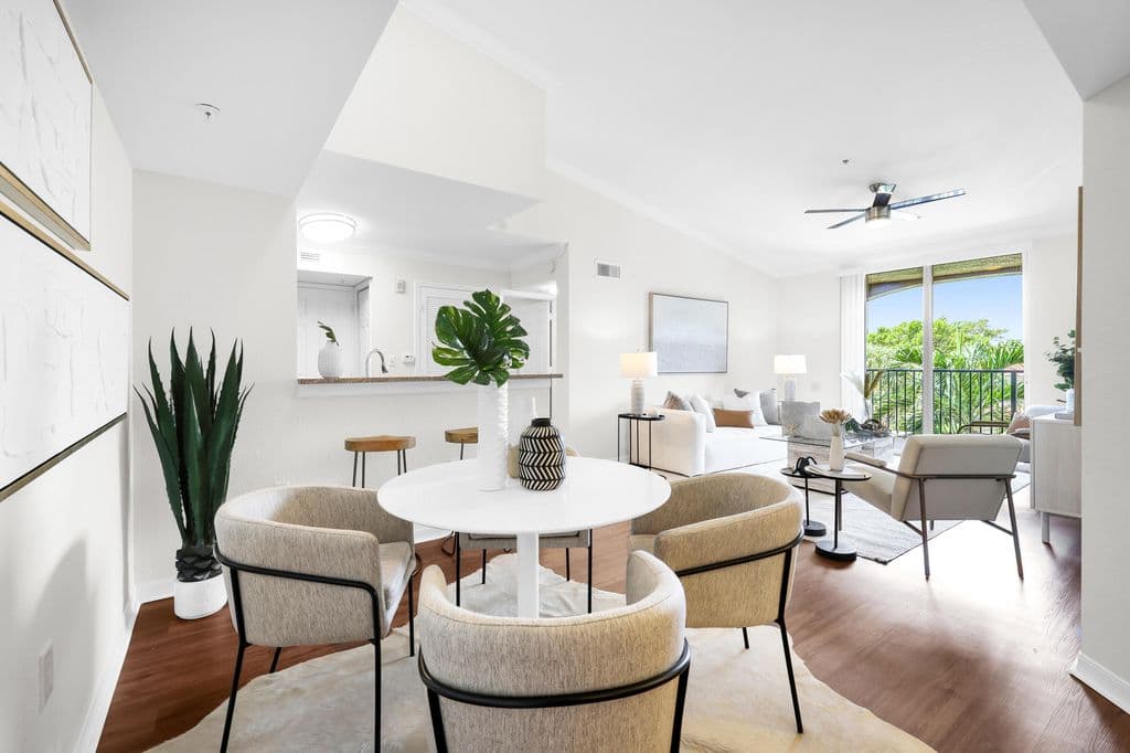 2-bedroom Condo — 15035 Michelangelo Boulevard #303