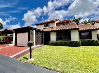 3-bedroom Single-Family Home — 9123 SW 112th Ct, Miami, 33176