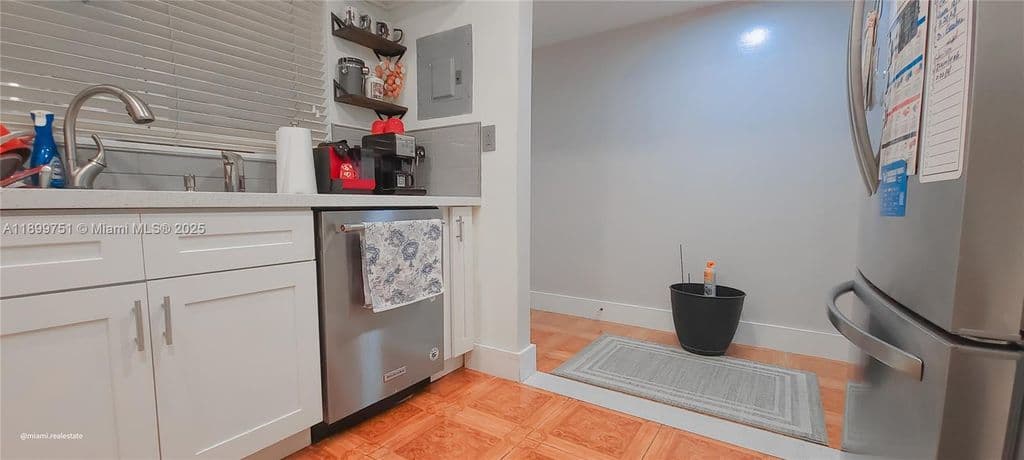 2+1 Condo — 1080 Del Lago Cir APT 201