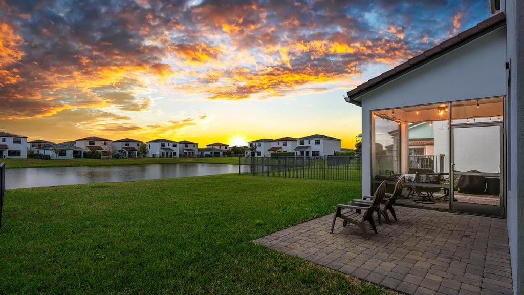 3+1 Müstakil ev — 16235 Sandy Shore Drive