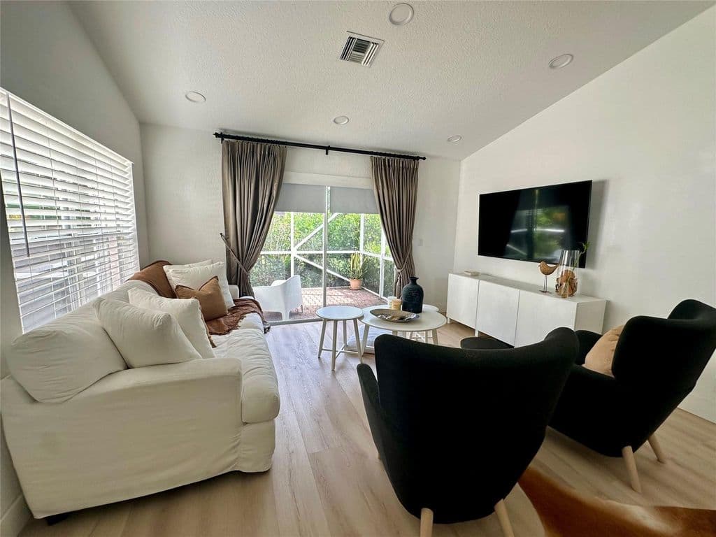 2-bedroom Condo — 7267 Panache Way