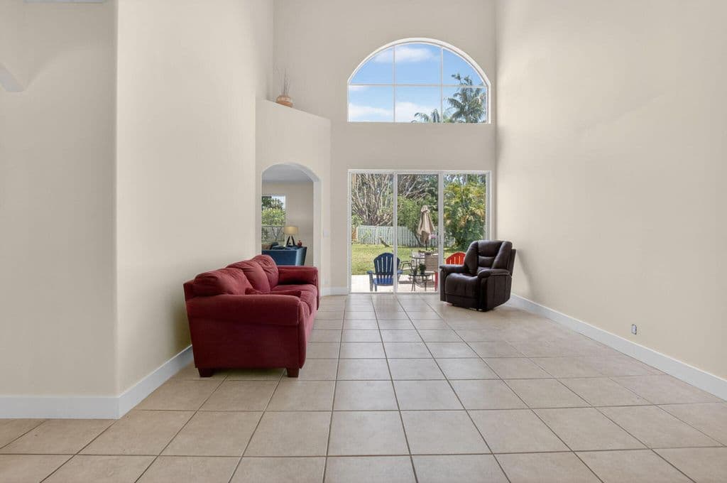 5+1 Müstakil ev — 6207 Shadow Tree Lane