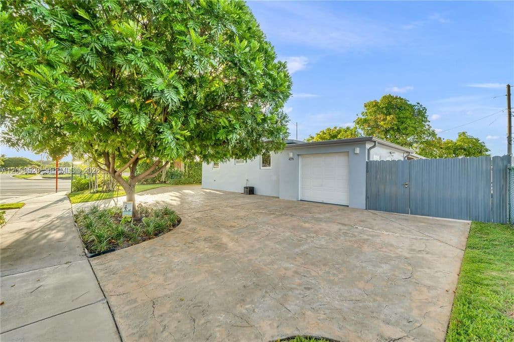 3+1 Müstakil ev — 4275 SW 87th Ave