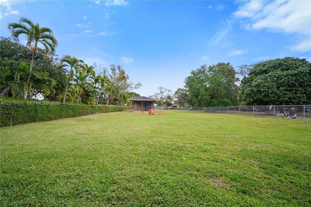 2-bedroom Single-Family Home — 14031 NW 5th Ave